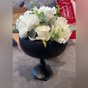 6 Wedding Flower Arrangements